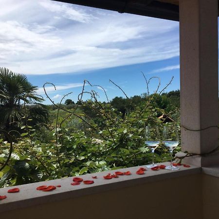 Appartment Hacienda Monica Umag Exteriér fotografie
